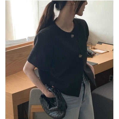 広いツーボタンブレザー