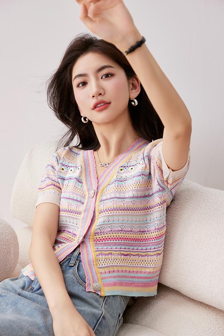 C1 ストライプレインボーニットカーディガン