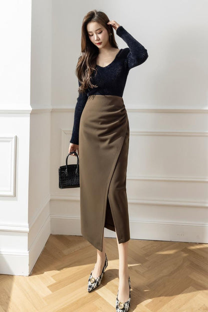 プリーツロングスカート