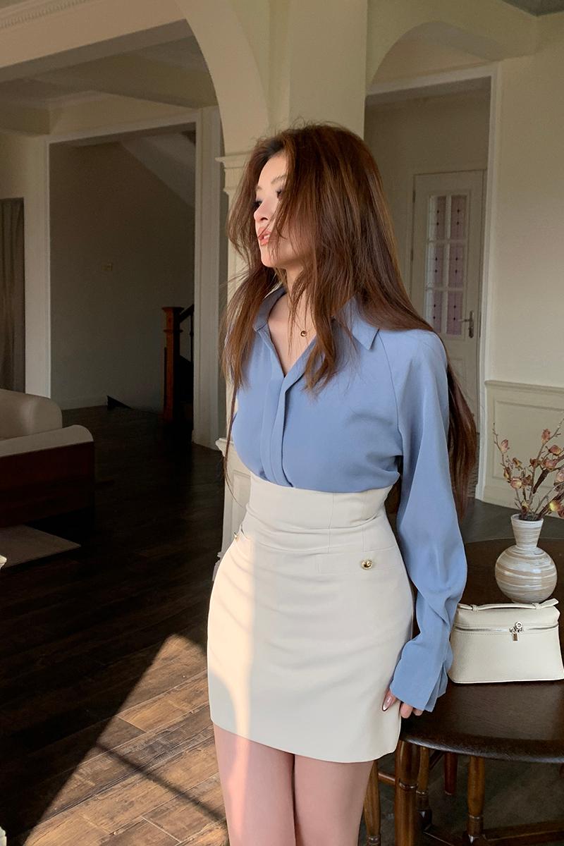 オールマッチVネックシャツ