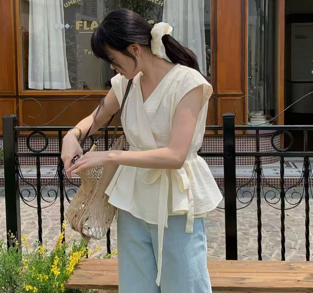 S1 Vネックデザインの韓国夏かっこいいシャツ