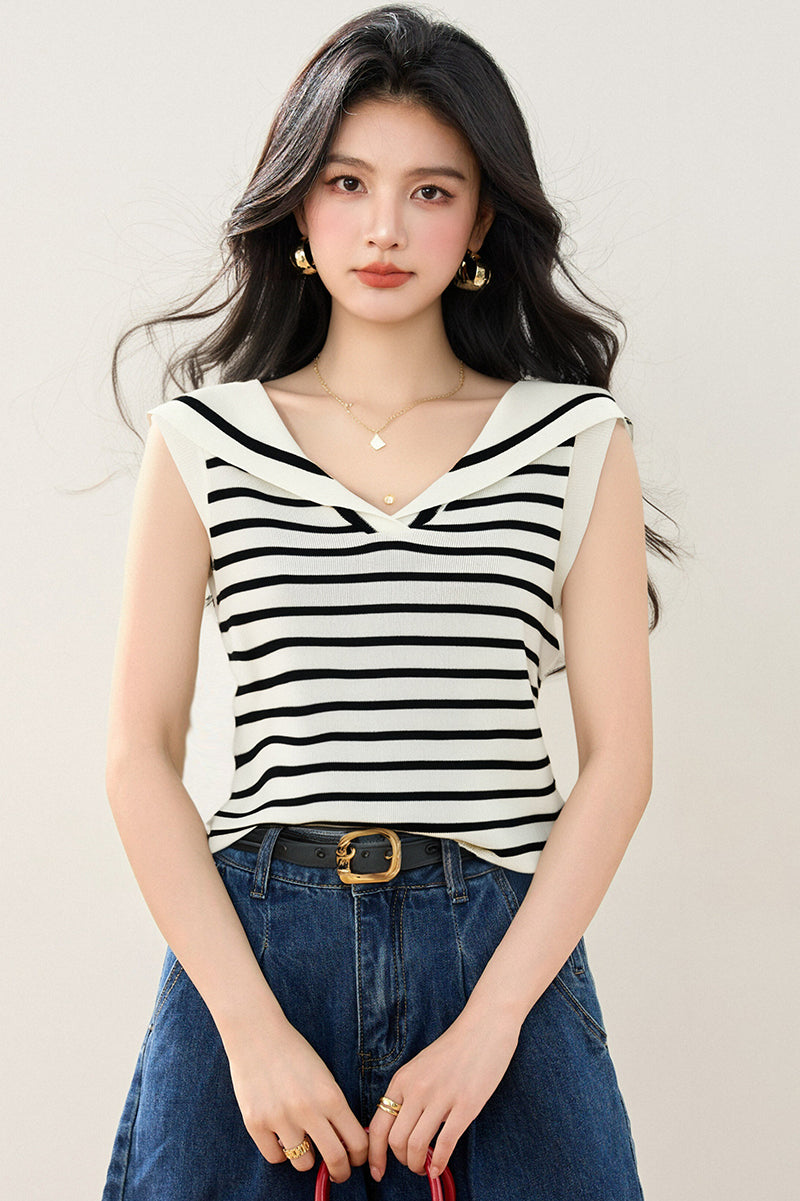 T2 トライプノースリーブベストトップ