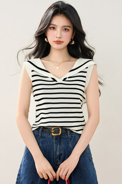 T2 トライプノースリーブベストトップ