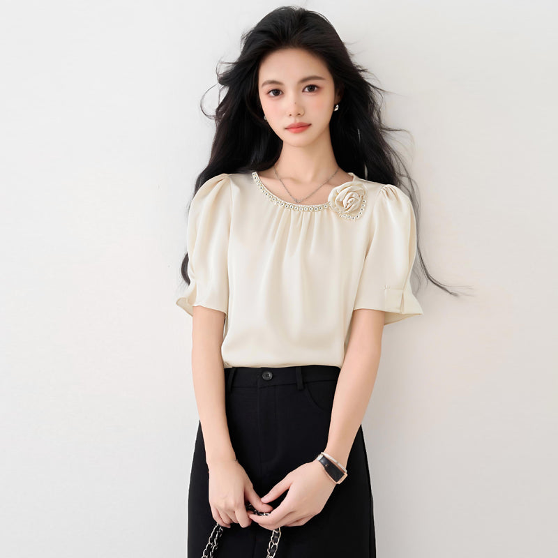 ラウンドネックビーズデザインシャツ