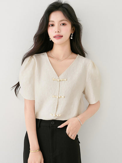 ボタン付きシフォンシャツ