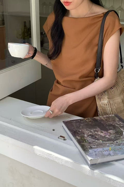 D6 フレンチエレガントワンラインネックドレス