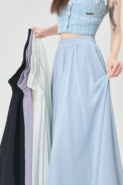 プリーツロングスカート