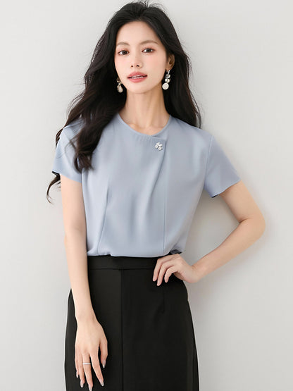 高級感のあるシフォントップ