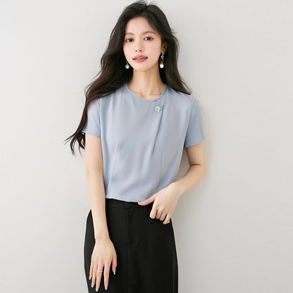 高級感のあるシフォントップ