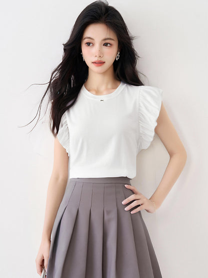 ホワイトラウンドネックシャツ