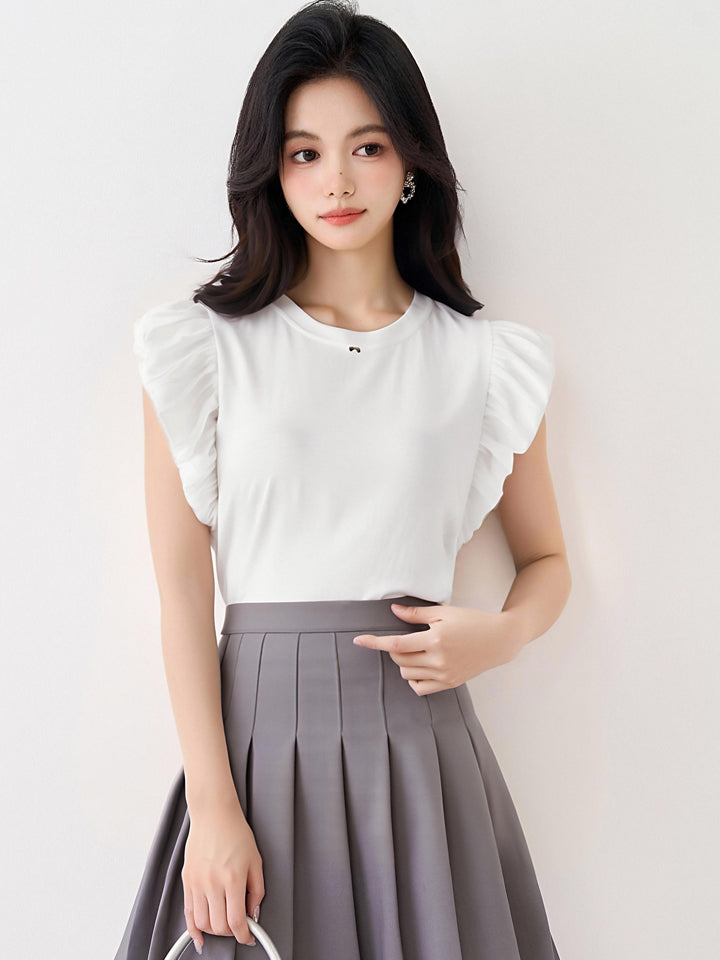 ホワイトラウンドネックシャツ