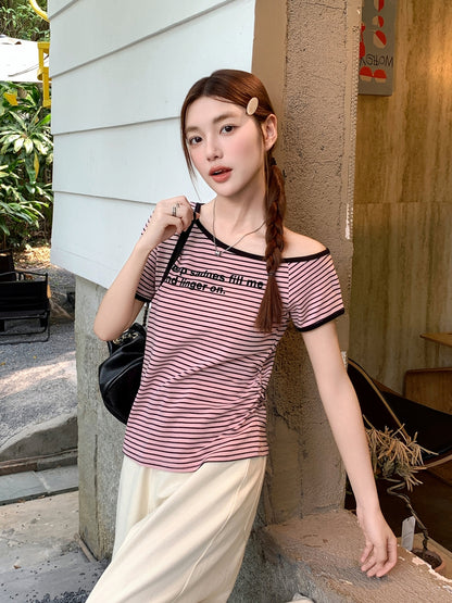 ワンネックレタープリントニットTシャツ