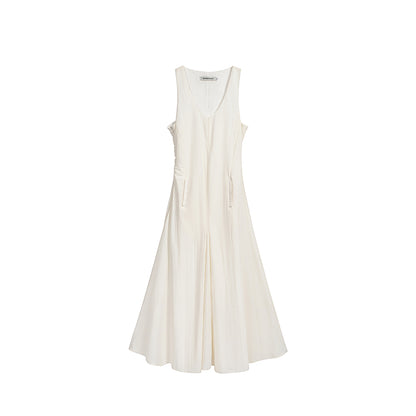 D13 シンプルホワイトロングスカート