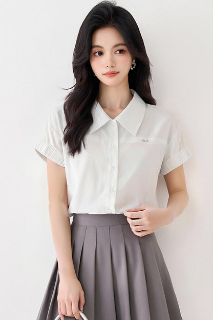 スモールフスリーブミニマリストシャツ