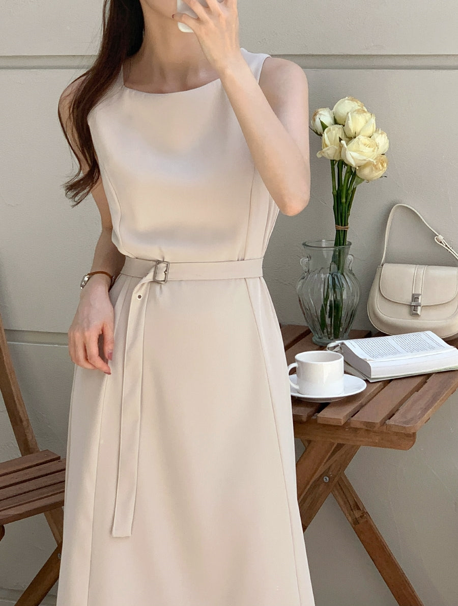 D12 フレンチウエストスリムドレス