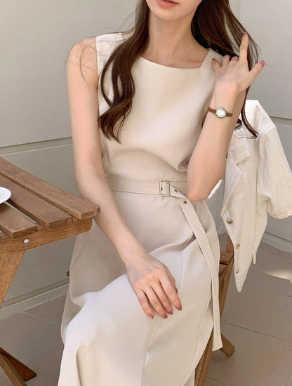 D12 フレンチウエストスリムドレス