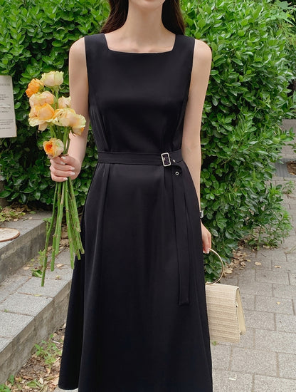 D12 フレンチウエストスリムドレス