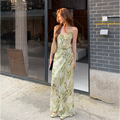 Vネックプリントドレス