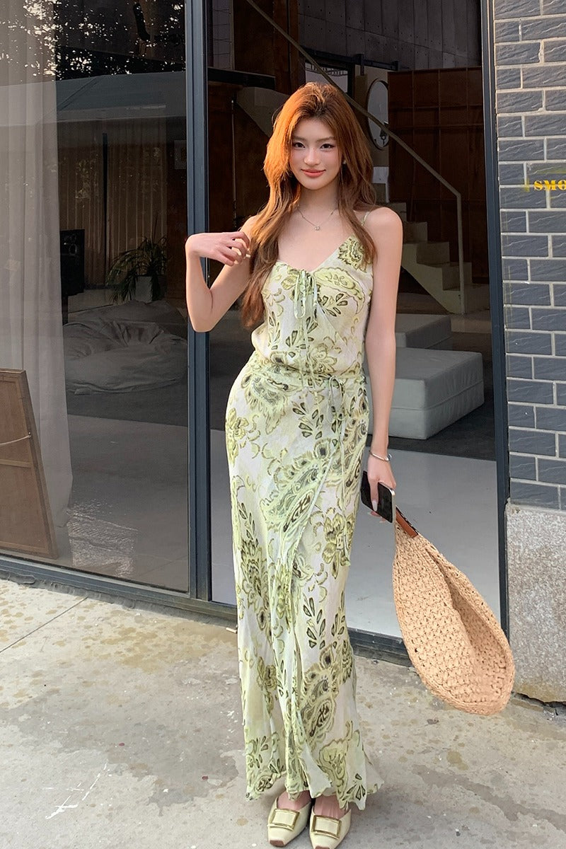 Vネックプリントドレス