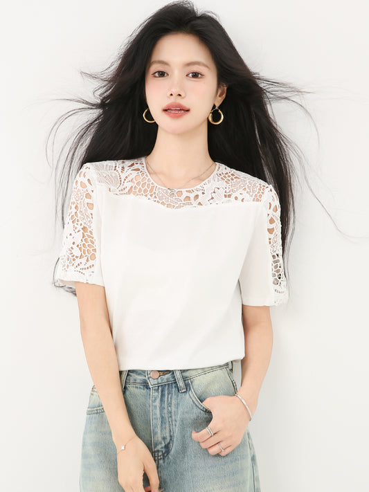 ユニークなトップス