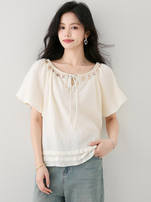 ベージュラウンドネック半袖シャツ