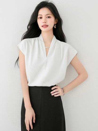 Vネックサテン半袖シャツ