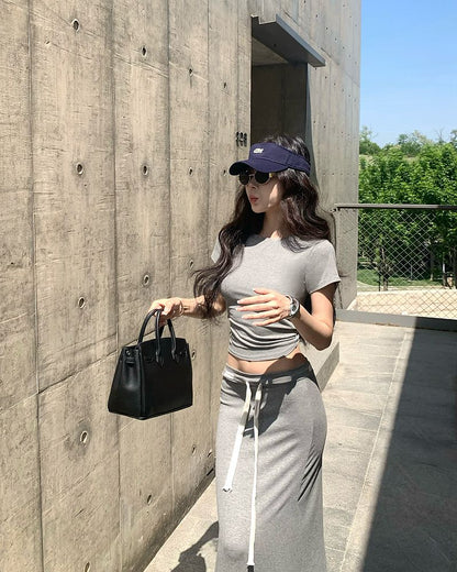 SE5 スリムフィットTシャツ+ハイウエストロングスカート