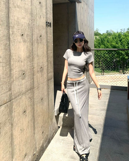 SE5 スリムフィットTシャツ+ハイウエストロングスカート