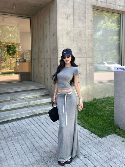 SE5 スリムフィットTシャツ+ハイウエストロングスカート