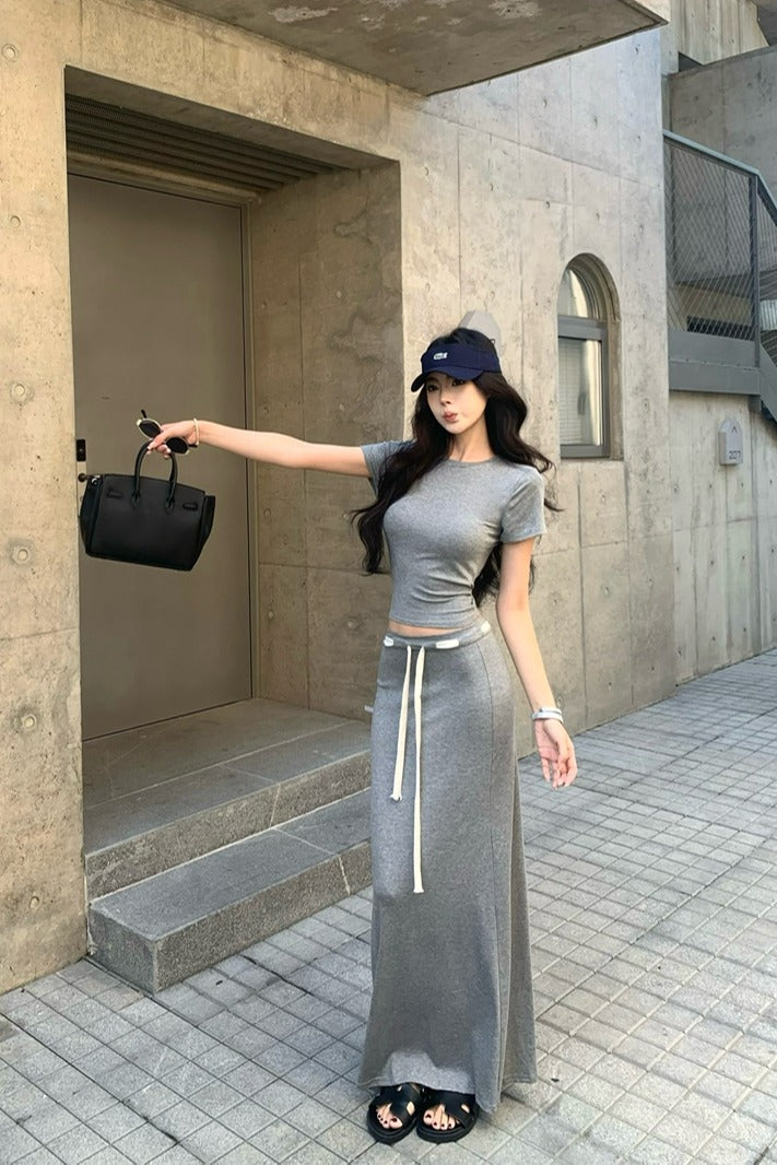 SE5 スリムフィットTシャツ+ハイウエストロングスカート