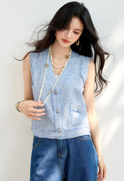 Vネックライトウェイトトップ