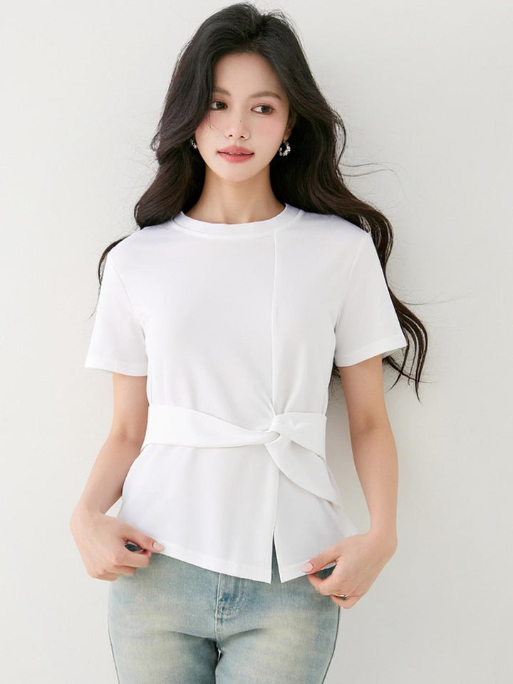 新作ホワイトTシャツ