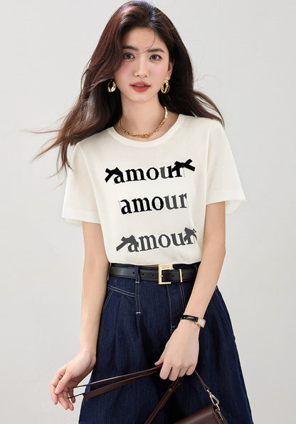 ルーズラウンドネックニット