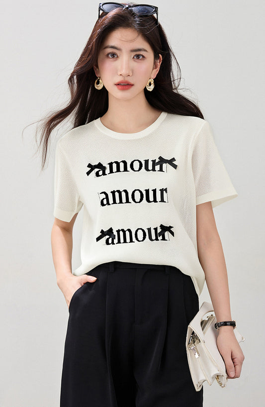 ルーズラウンドネックニット