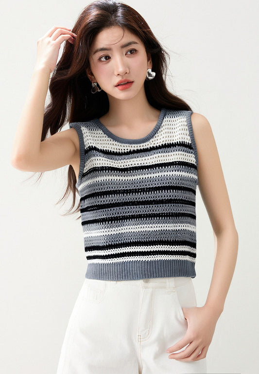 ピットテクスチャニットVネックトップ