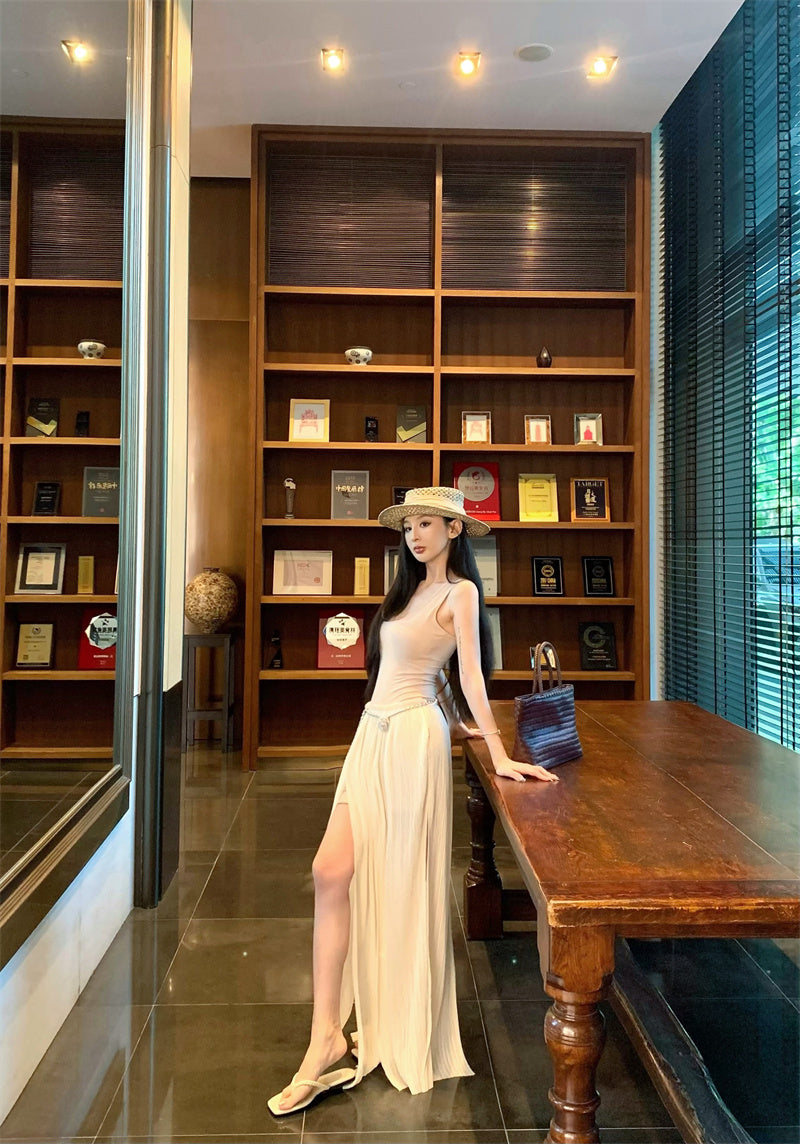 イレギュラーサスペンダードレス