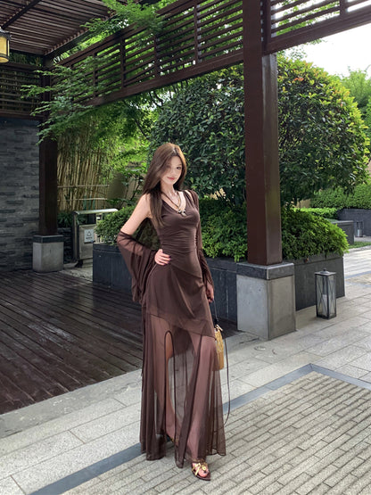 Vネックメッシュスドレス+日焼け止めカーディガン