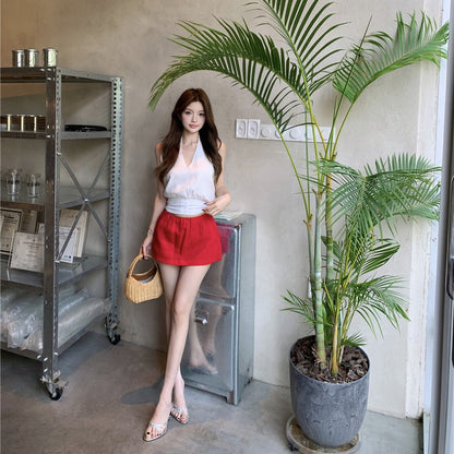 Vネックホルタートップ+ヒップカバースカート