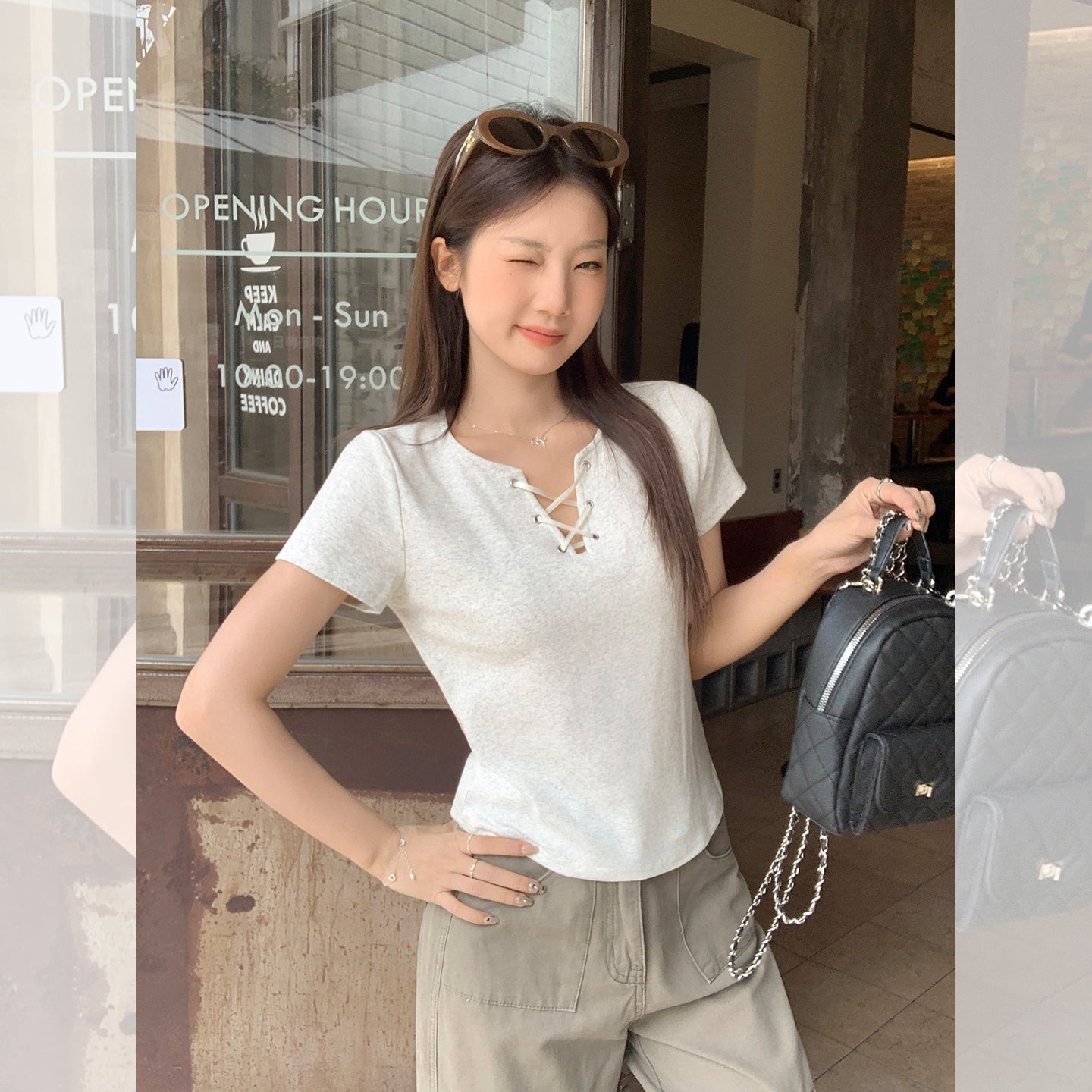 Vネックショートトップ