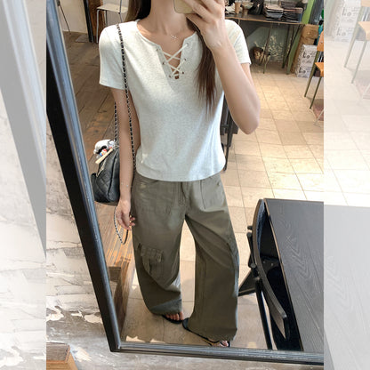 Vネックショートトップ